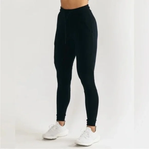 Alphalete Identity Jogger Black Small - Picture 4 of 14